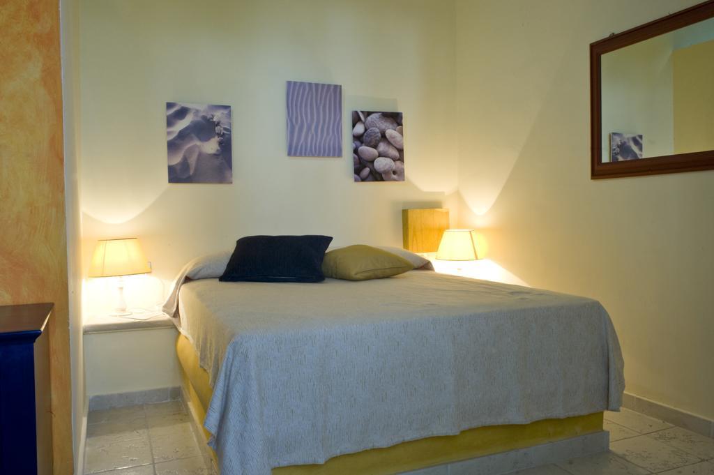 Borgo Fiore Country House Salice Salentino Dış mekan fotoğraf